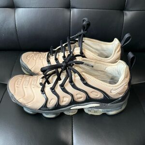 Nike Air VaporMax plus Beige Black men’s 9 shoes sneakers